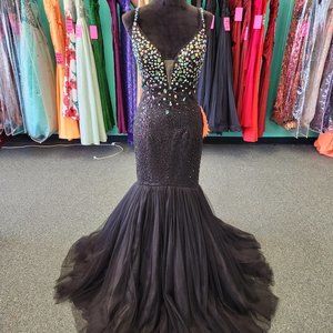 Mac Duggal 64638 Black Size 10 Prom Dress/Formal/Ball Gown